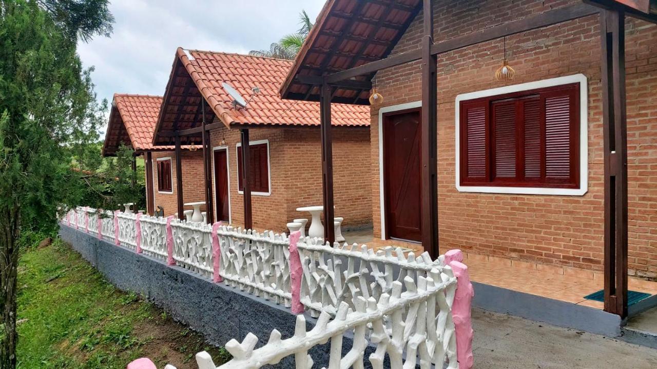 איטפבה Pousada Vilarejo De Minas מראה חיצוני תמונה